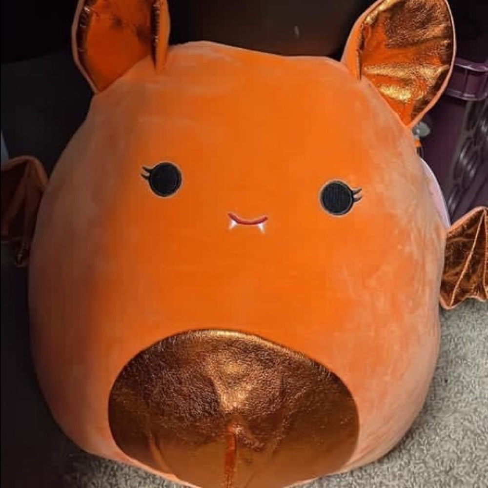 Tangie Squishmallow